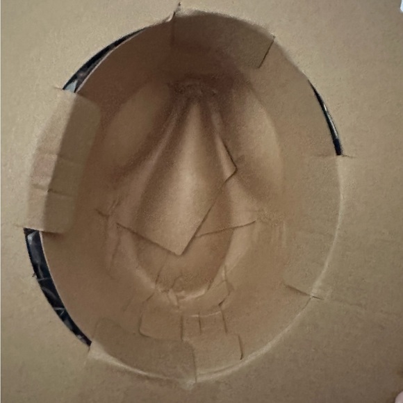 Pineapple&Star Genoa Fedora Bucket Sun Straw Beach Hat Fine Braid UPF50+ small - Picture 9 of 9